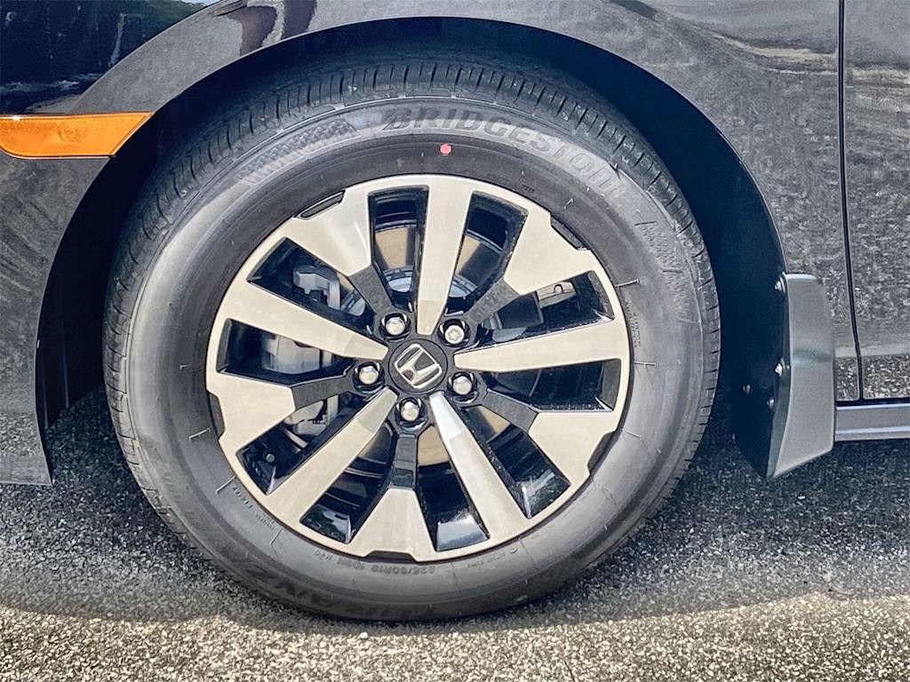 Thumbnail: 2026 Honda Odyssey - 7