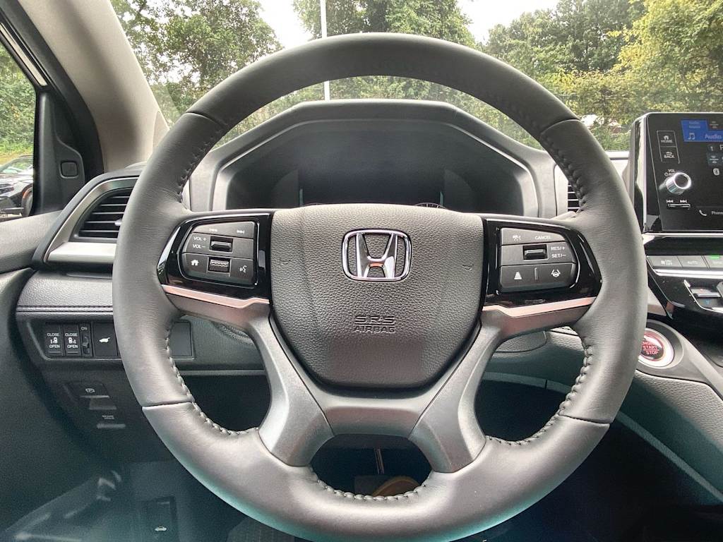 Thumbnail: 2026 Honda Odyssey - 11