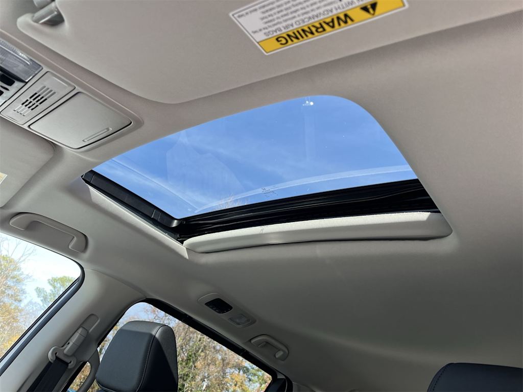 Thumbnail: 2026 Honda Odyssey - 16