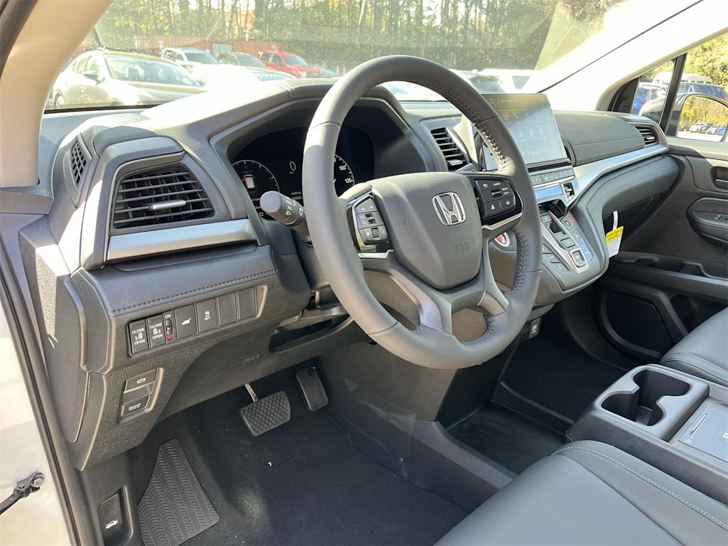 Thumbnail: 2026 Honda Odyssey - 8