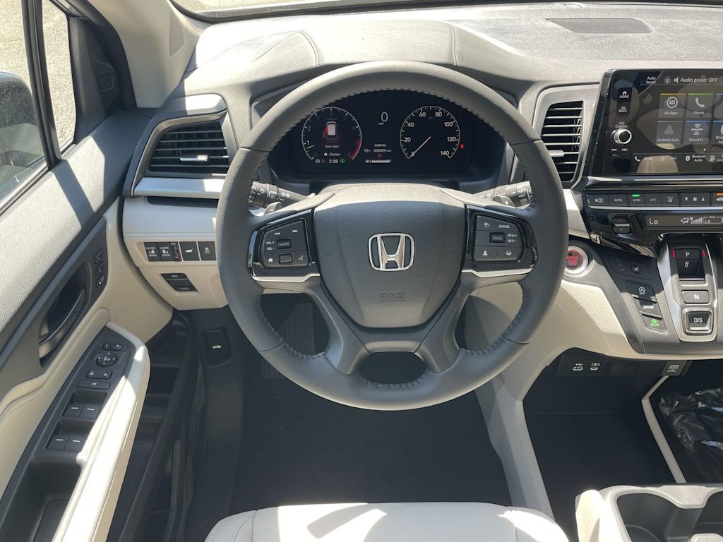Thumbnail: 2026 Honda Odyssey - 2