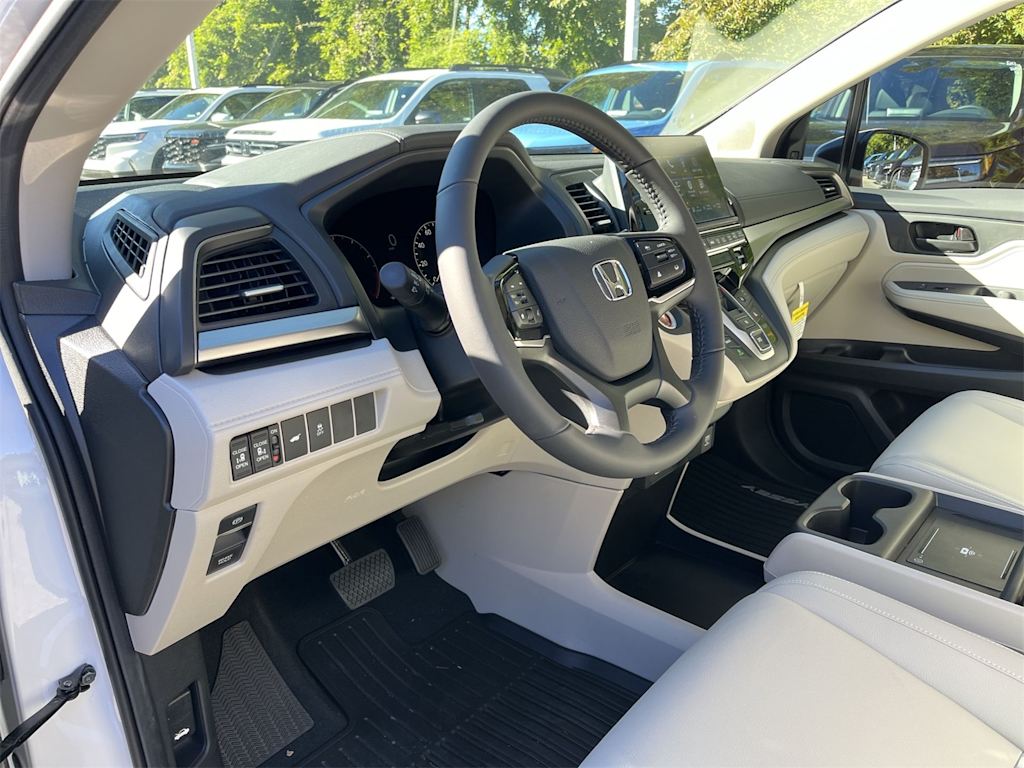 Thumbnail: 2025 Honda Odyssey - 8