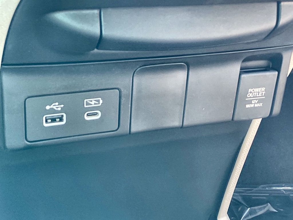 Thumbnail: 2026 Honda Odyssey - 20