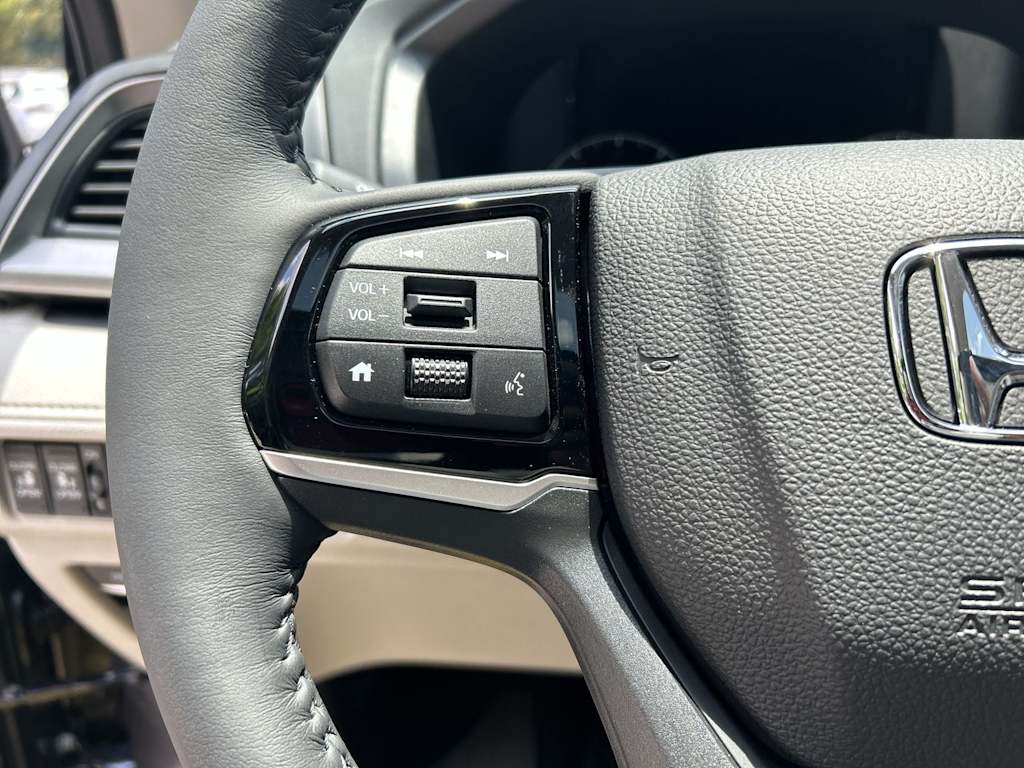Thumbnail: 2026 Honda Odyssey - 22