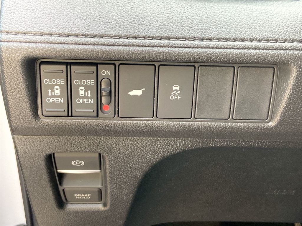Thumbnail: 2025 Honda Odyssey - 27