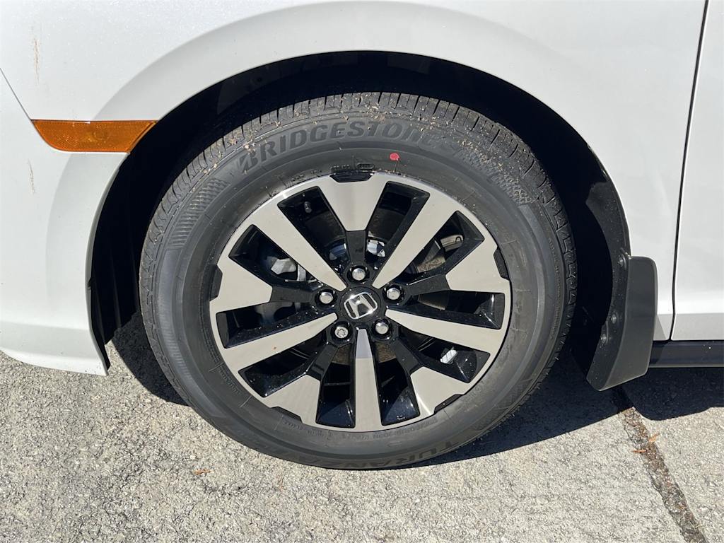 Thumbnail: 2026 Honda Odyssey - 7