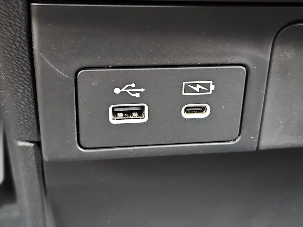 Thumbnail: 2027 Honda Odyssey - 19