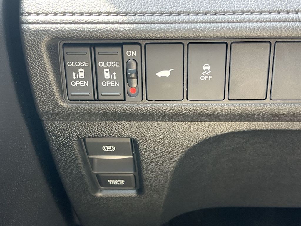 Thumbnail: 2026 Honda Odyssey - 24