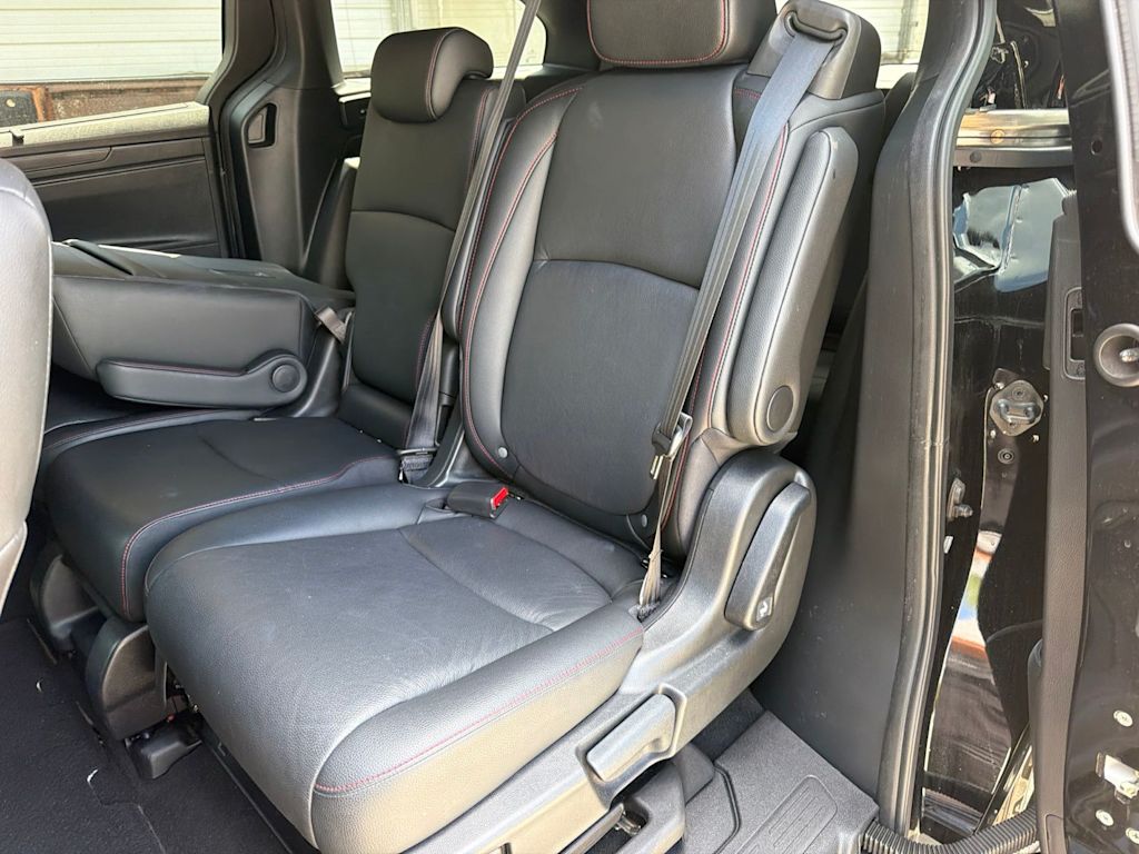Thumbnail: 2025 Honda Odyssey - 8