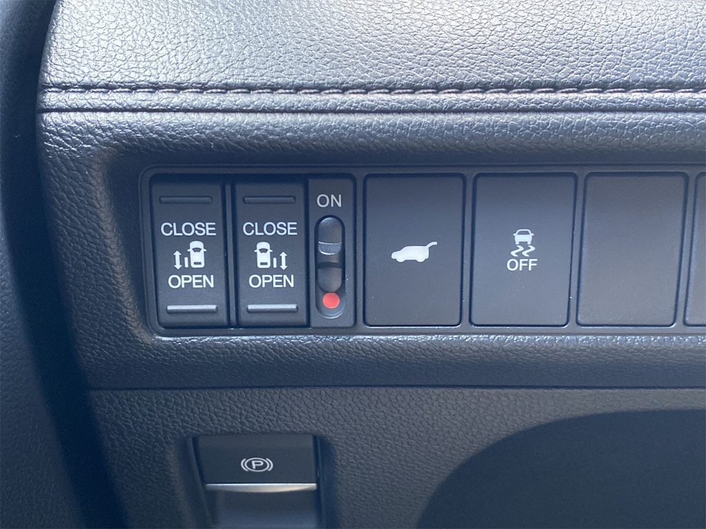 Thumbnail: 2026 Honda Odyssey - 24