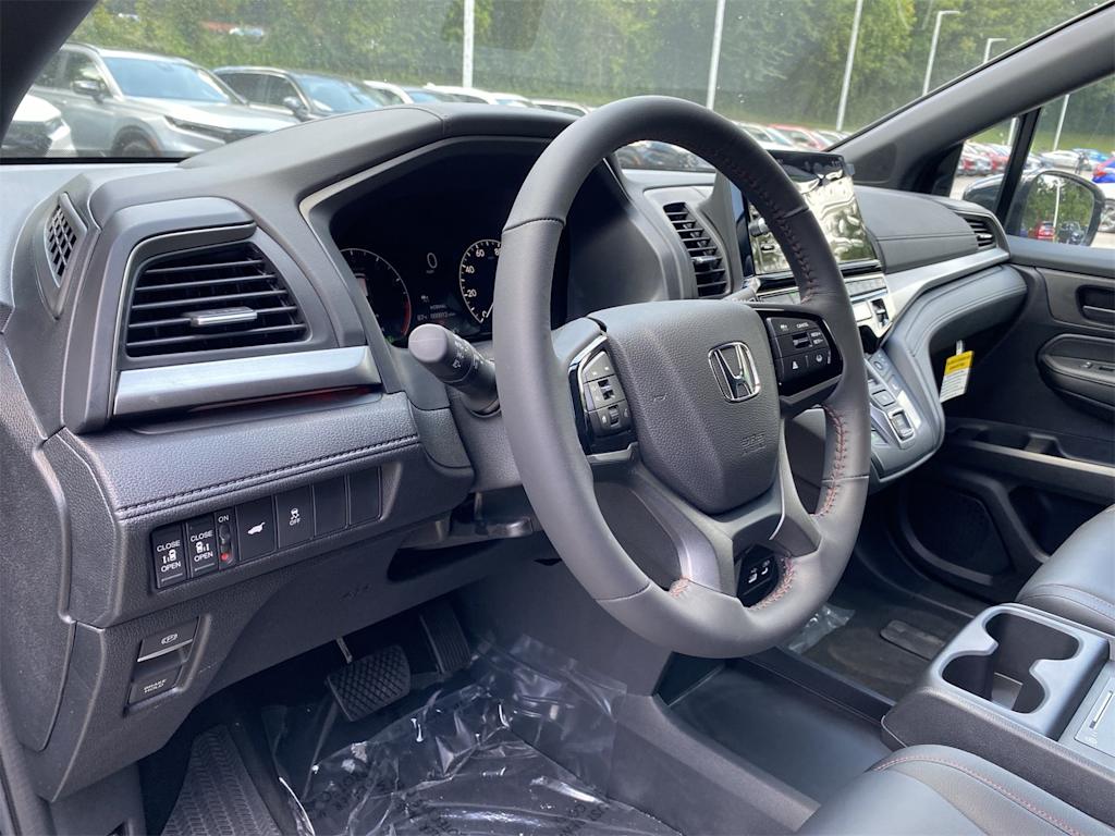 Thumbnail: 2026 Honda Odyssey - 2