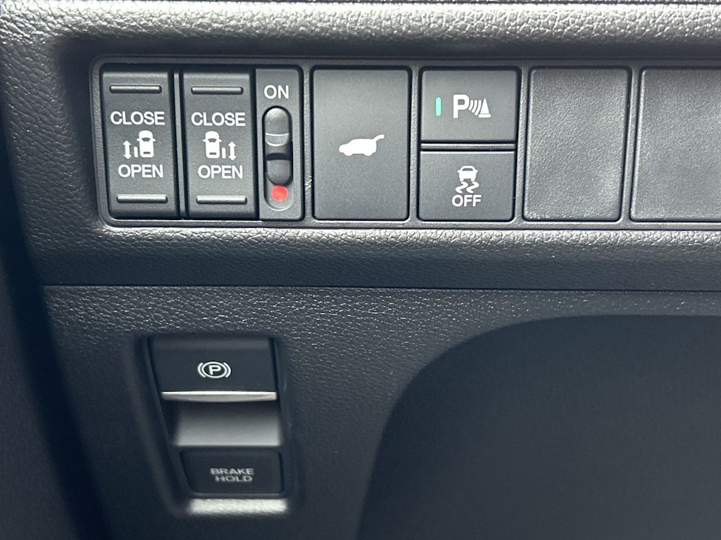 Thumbnail: 2026 Honda Odyssey - 26