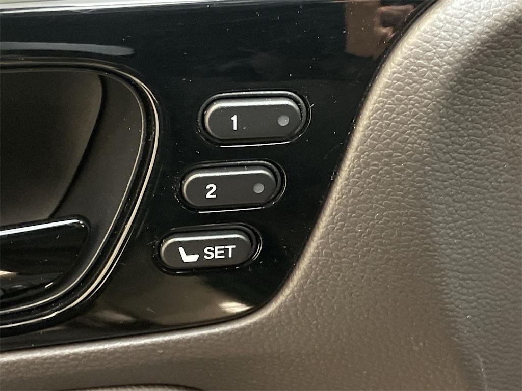 Thumbnail: 2023 Honda Odyssey - 27