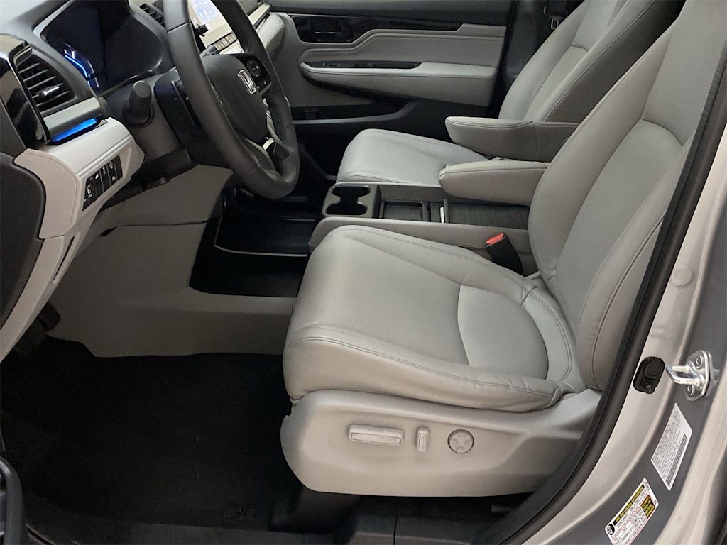 Thumbnail: 2024 Honda Odyssey - 8