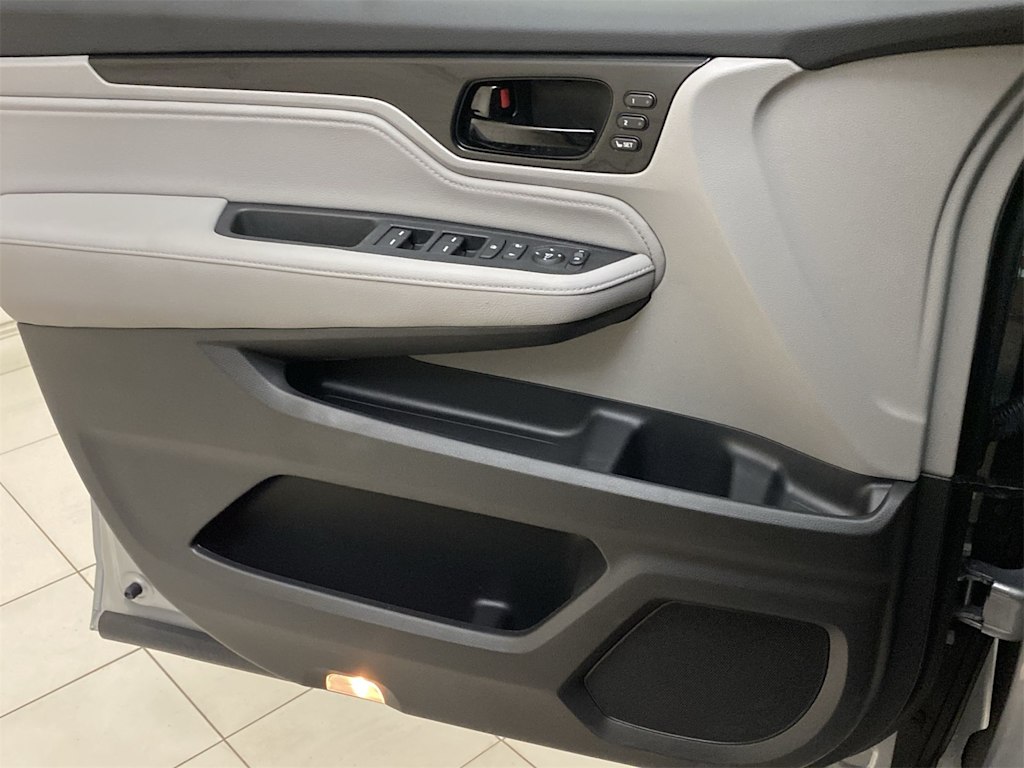 Thumbnail: 2024 Honda Odyssey - 25