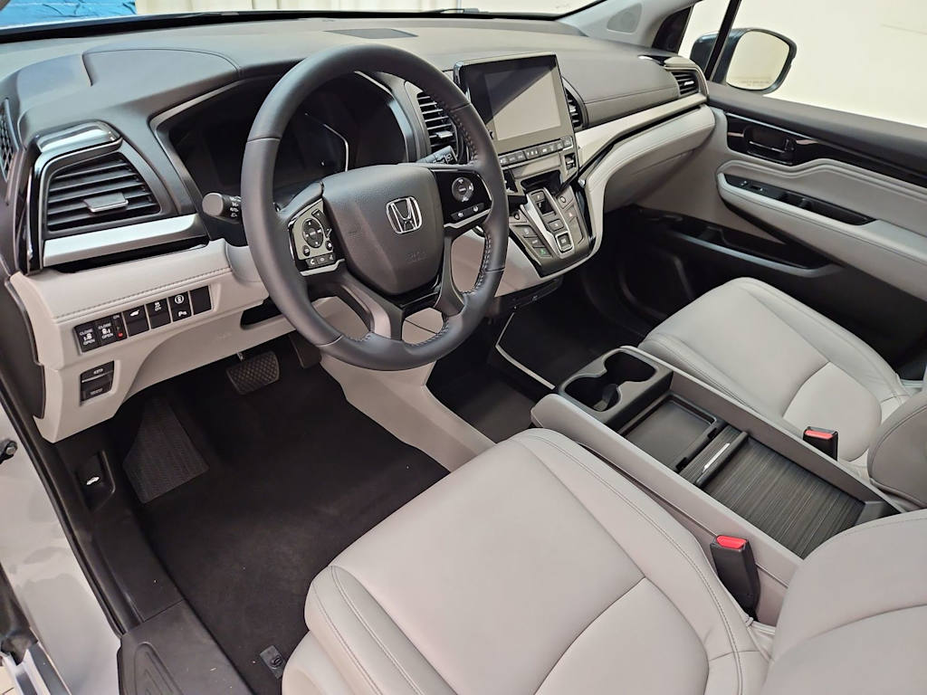 Thumbnail: 2023 Honda Odyssey - 2