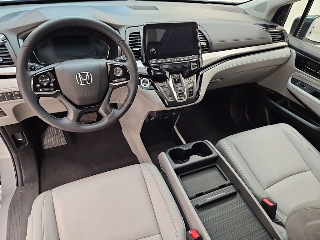 Thumbnail: 2023 Honda Odyssey - 8