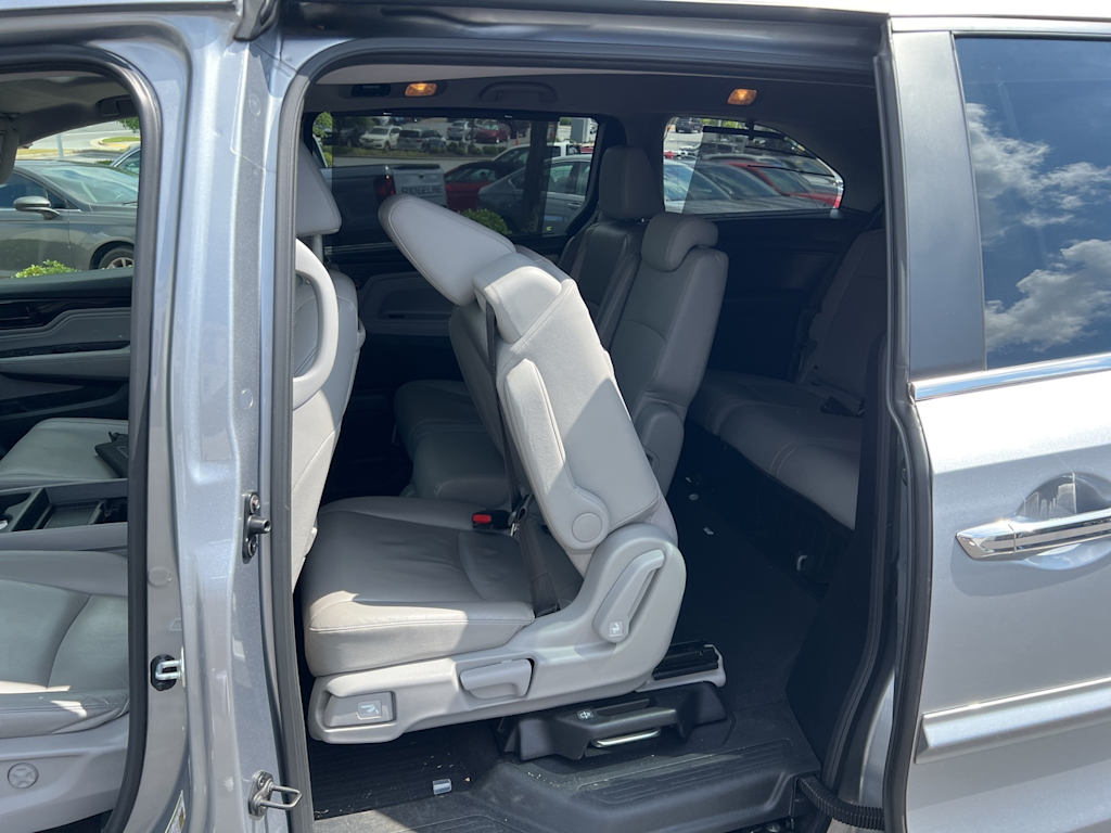 Thumbnail: 2023 Honda Odyssey - 9