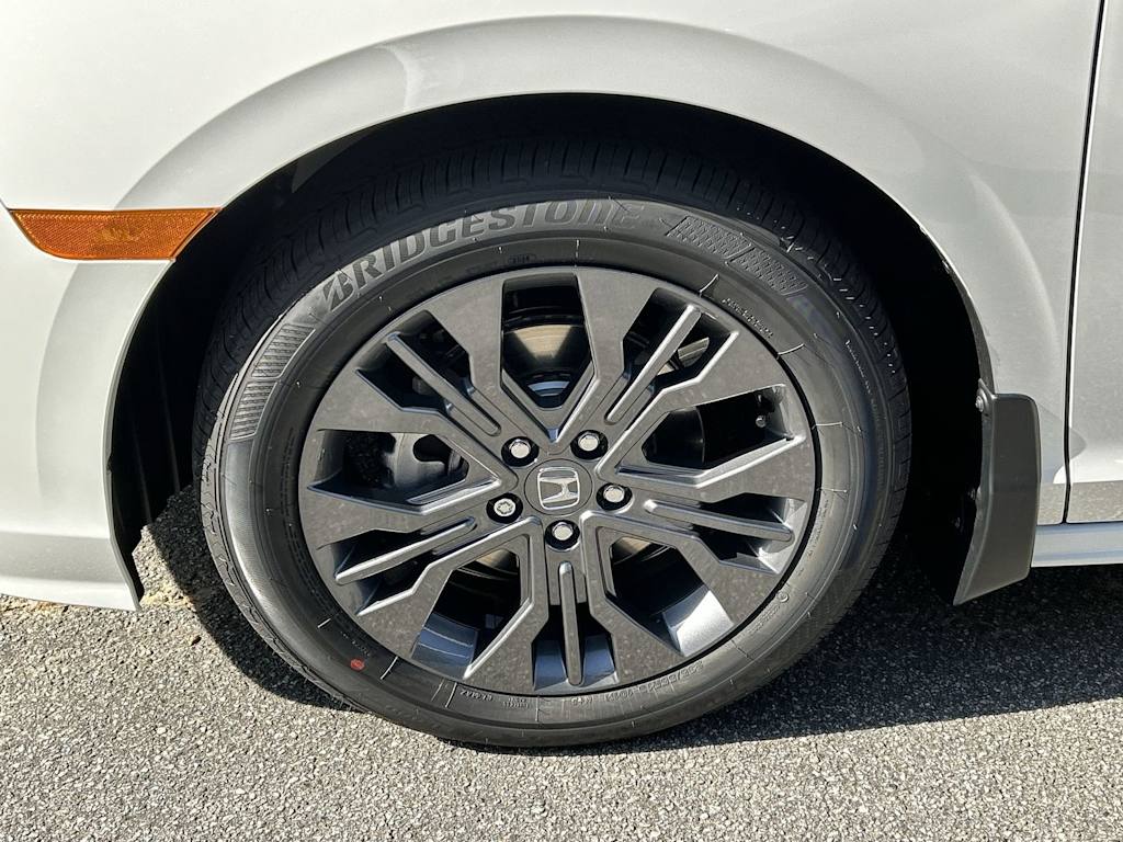 Thumbnail: 2026 Honda Odyssey - 7