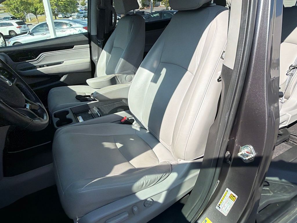 Thumbnail: 2019 Honda Odyssey - 7