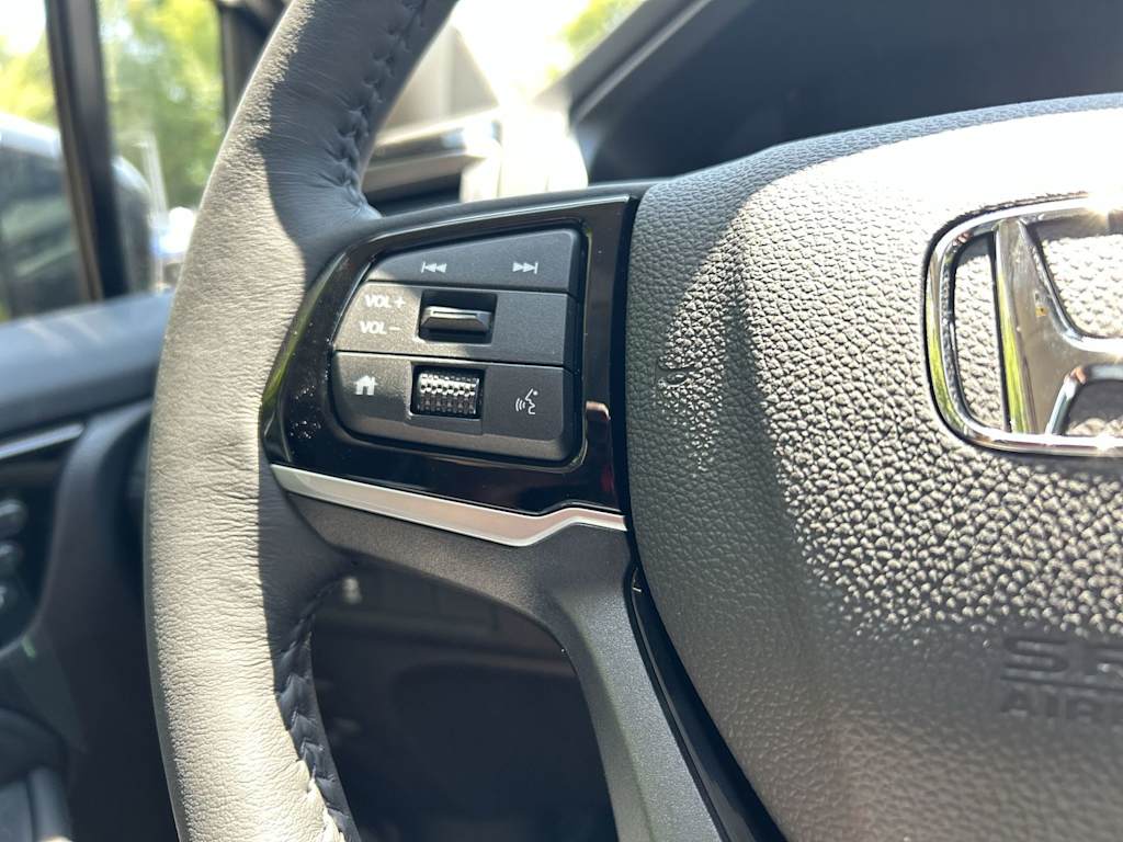 Thumbnail: 2026 Honda Odyssey - 23