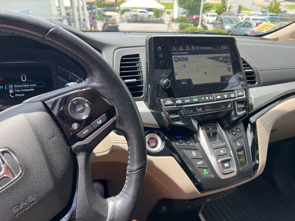 Thumbnail: 2019 Honda Odyssey - 2