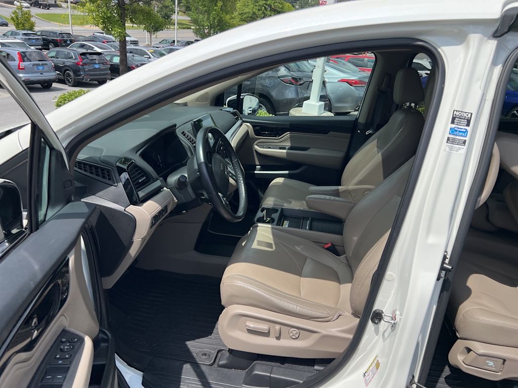 Thumbnail: 2019 Honda Odyssey - 7