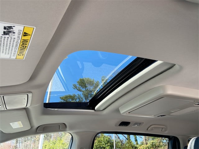 Thumbnail: 2025 Honda Odyssey - 16