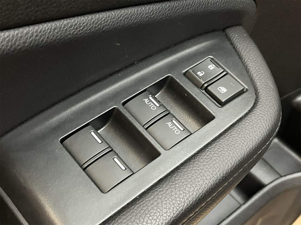 Thumbnail: 2022 Honda Pilot - 25