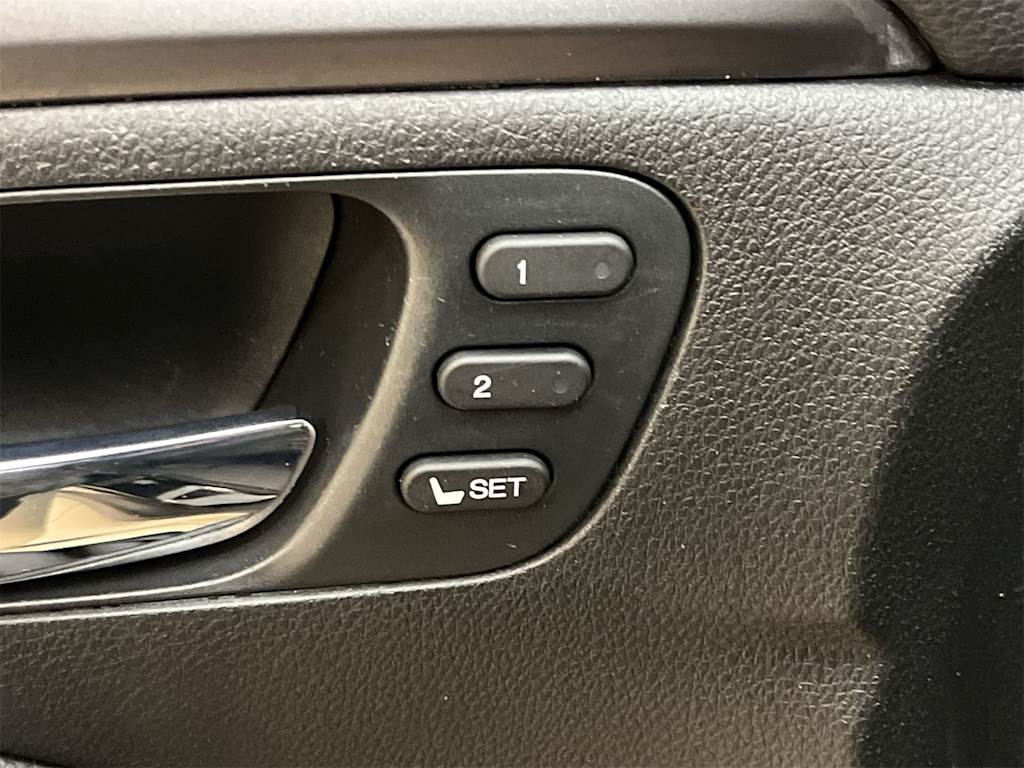 Thumbnail: 2022 Honda Pilot - 26