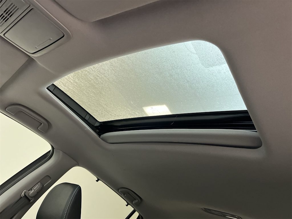 Thumbnail: 2022 Honda Pilot - 14