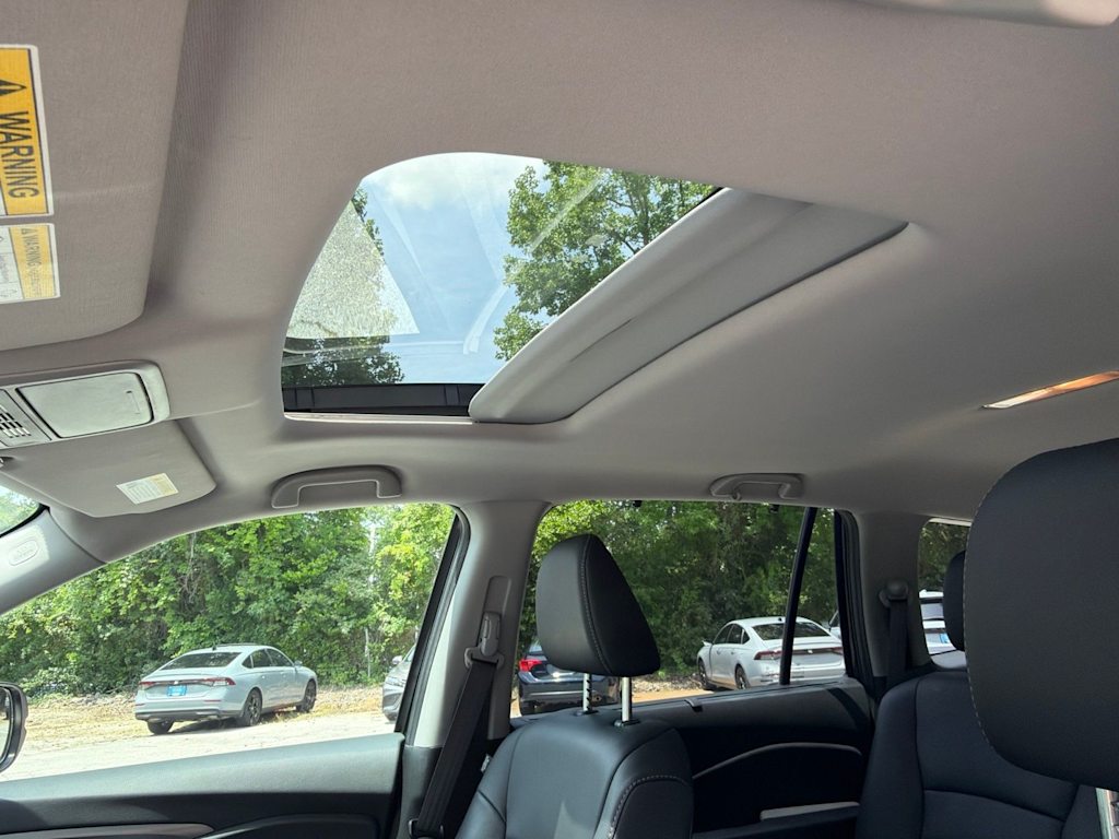 Thumbnail: 2022 Honda Pilot - 24