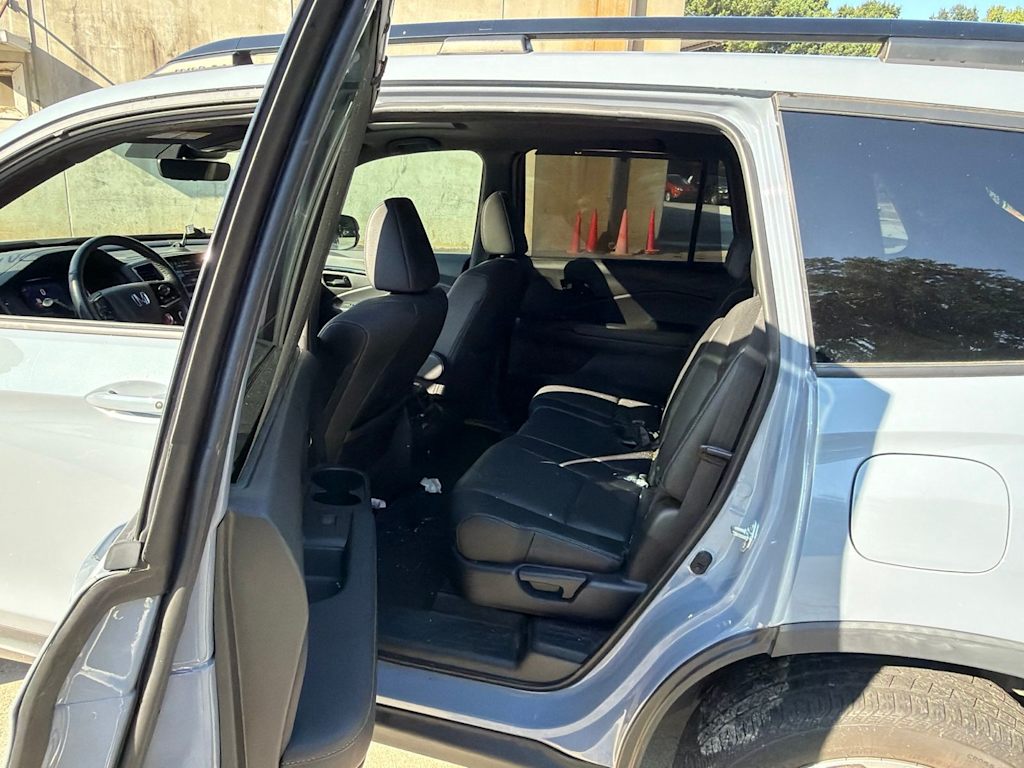 Thumbnail: 2023 Honda Passport - 8