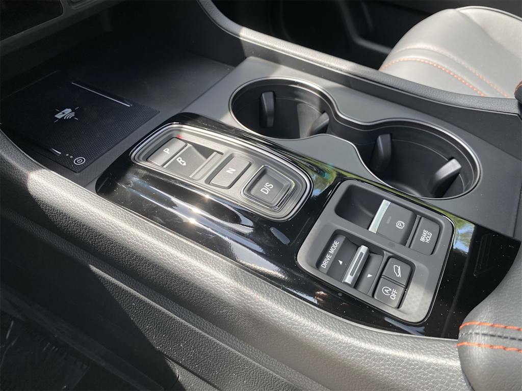 Thumbnail: 2025 Honda Pilot - 12