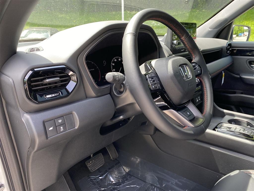 Thumbnail: 2025 Honda Pilot - 8