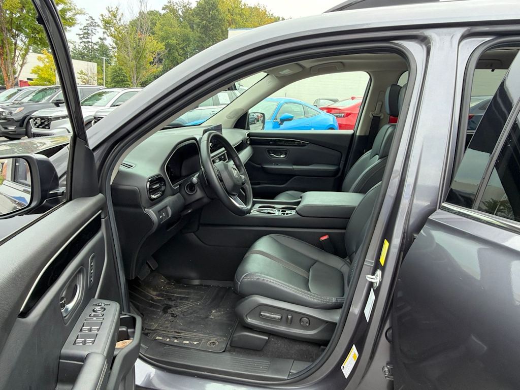 Thumbnail: 2025 Honda Pilot - 21