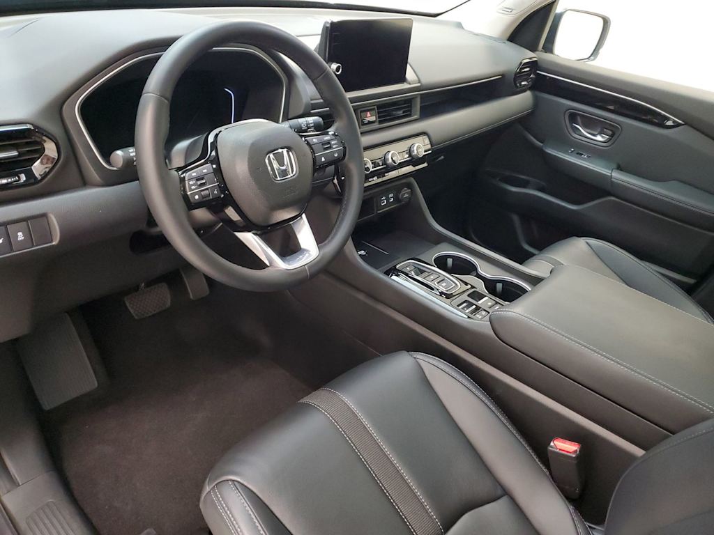 Thumbnail: 2023 Honda Pilot - 2