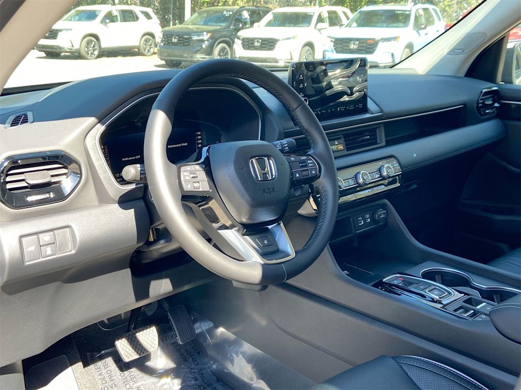 Thumbnail: 2025 Honda Pilot - 8