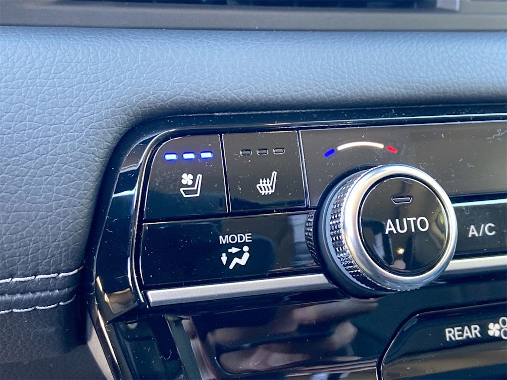 Thumbnail: 2025 Honda Pilot - 20