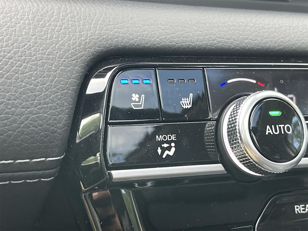 Thumbnail: 2025 Honda Pilot - 19