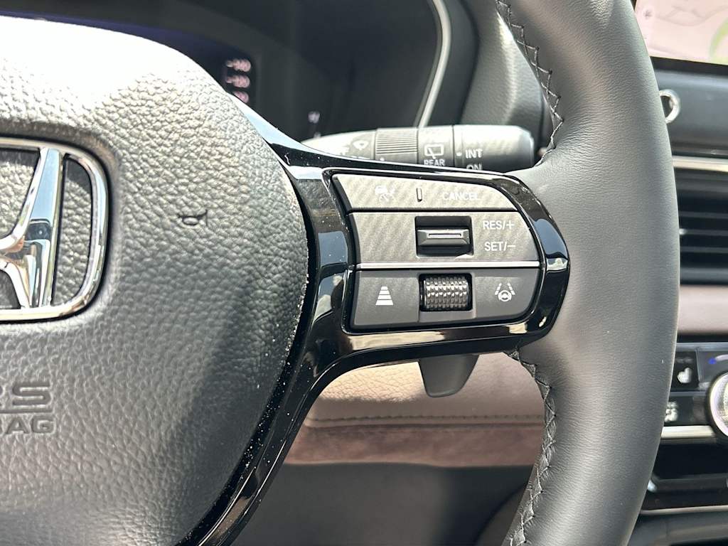 Thumbnail: 2026 Honda Pilot - 24