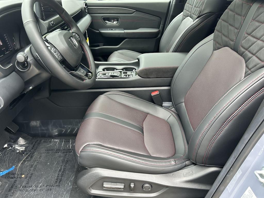 Thumbnail: 2026 Honda Pilot - 9