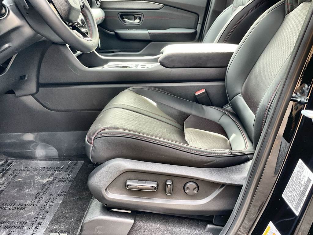 Thumbnail: 2026 Honda Pilot - 10