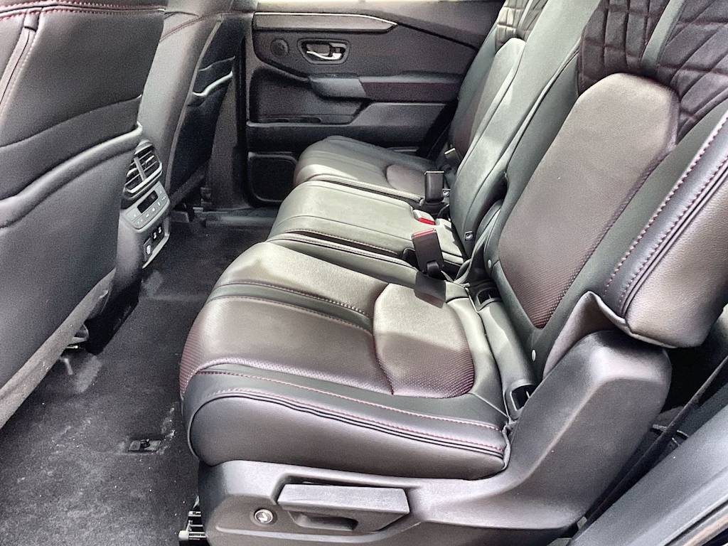 Thumbnail: 2026 Honda Pilot - 5