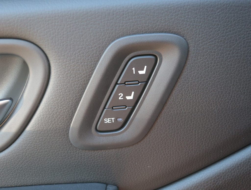 Thumbnail: 2025 Honda Pilot - 15