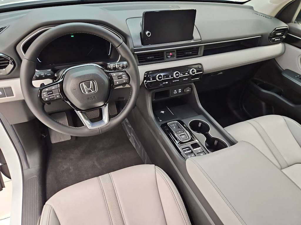 Thumbnail: 2025 Honda Pilot - 7