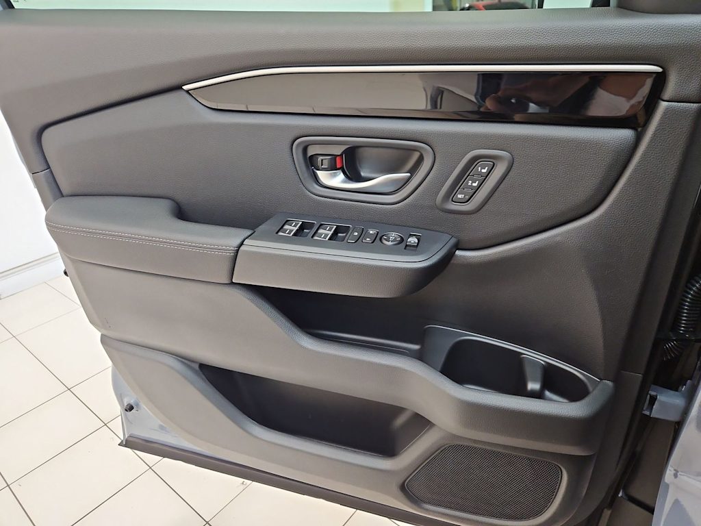 Thumbnail: 2026 Honda Pilot - 24
