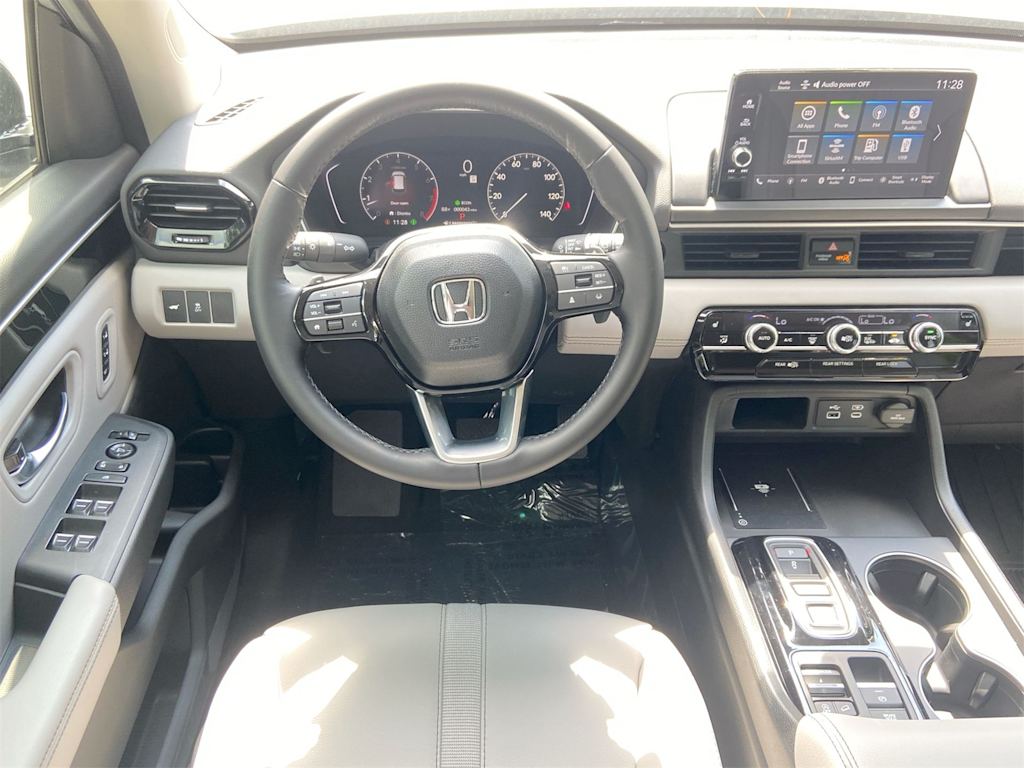 Thumbnail: 2025 Honda Pilot - 2