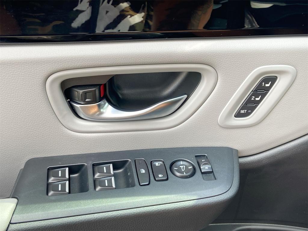Thumbnail: 2025 Honda Pilot - 27