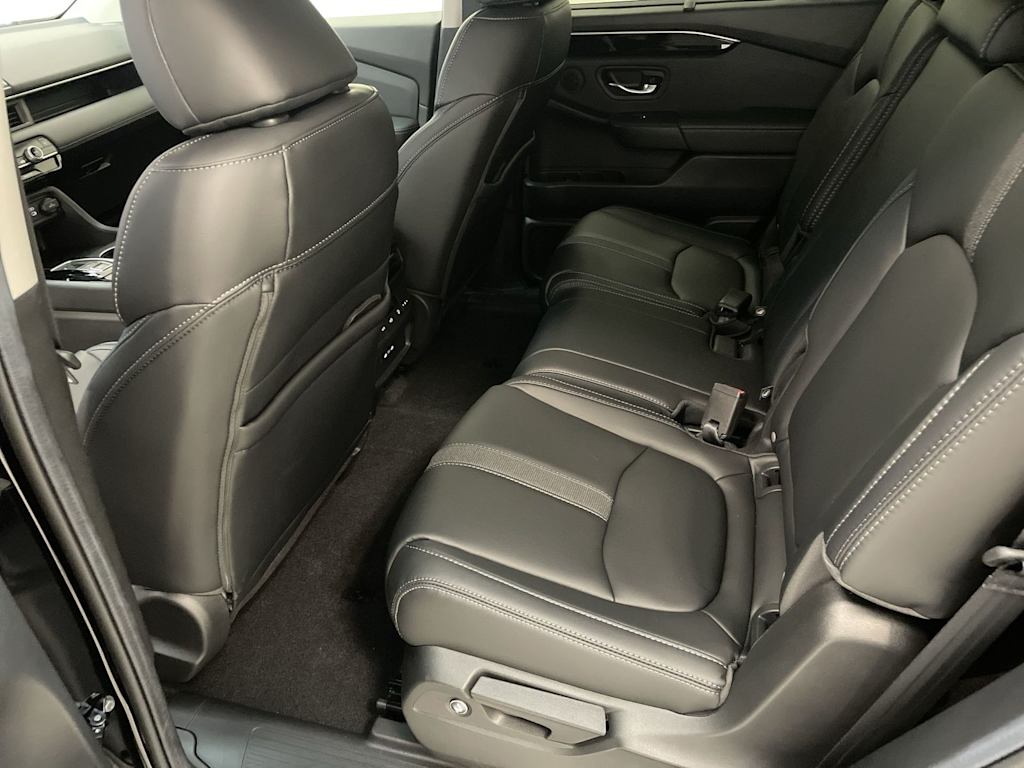 Thumbnail: 2025 Honda Pilot - 9